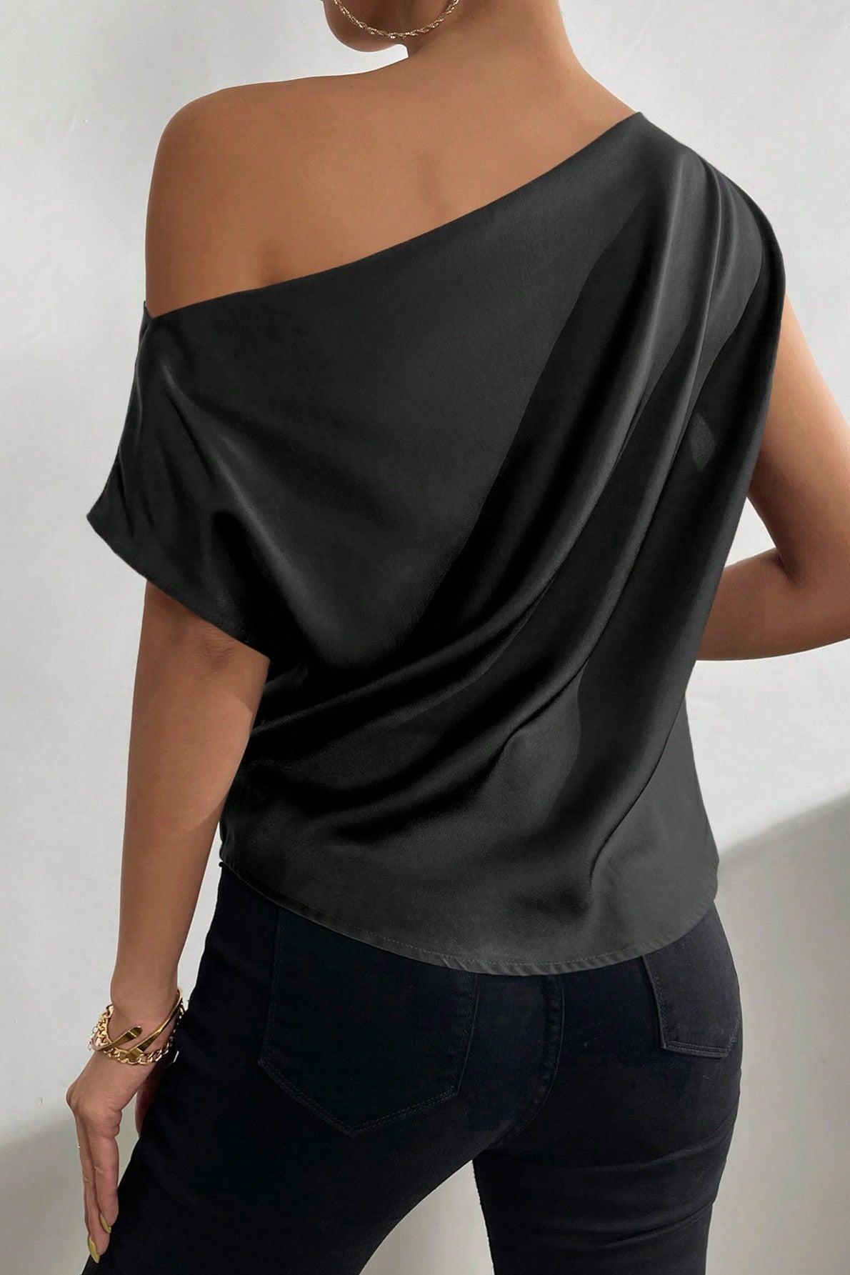 Bluza Dama, Privé Cu Guler Asimetric Si Maneci Batwing