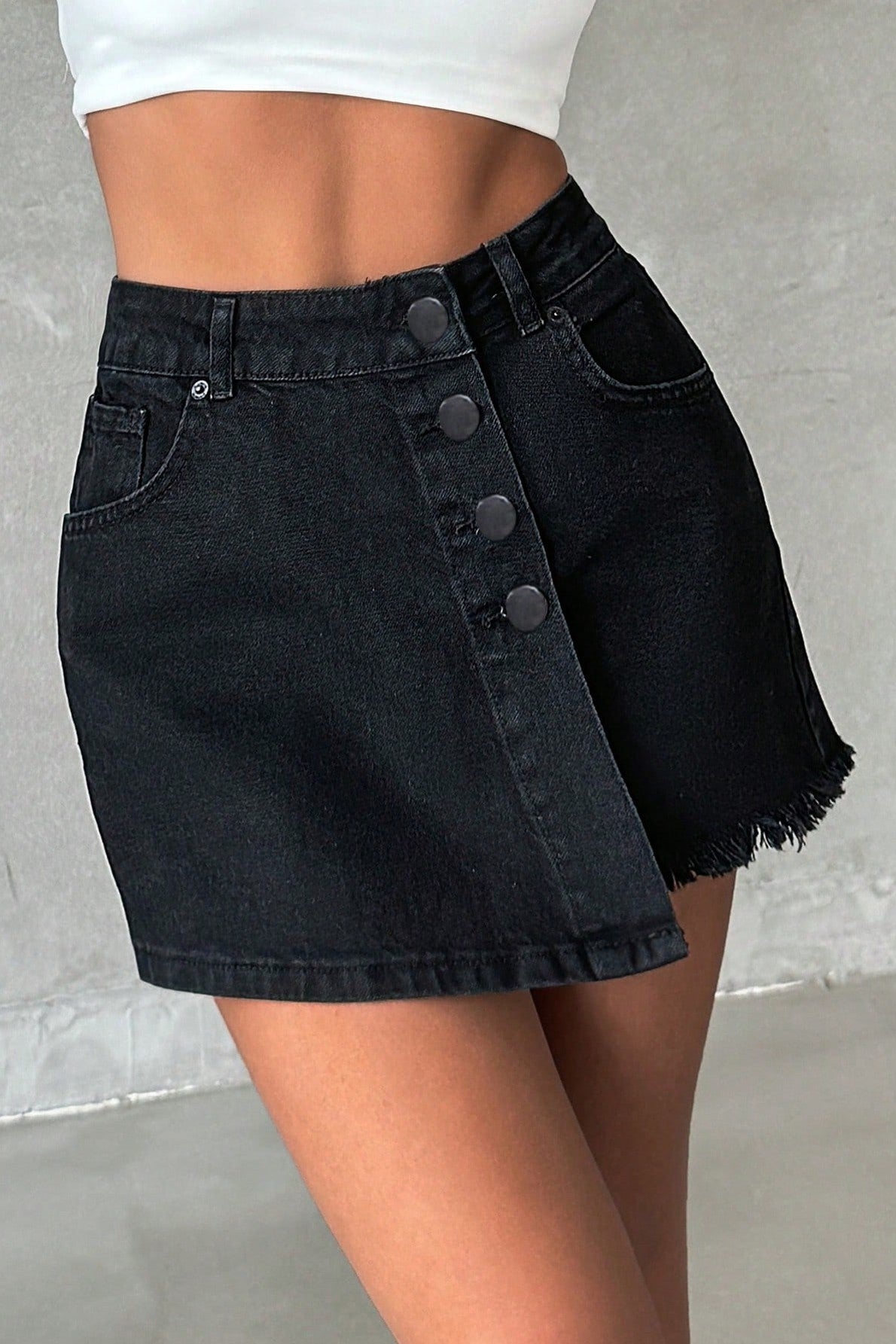 Blugi Scurti Dama, Tip Skort/Fusta, Cu Talie Inalta si Tiv Nefinisat