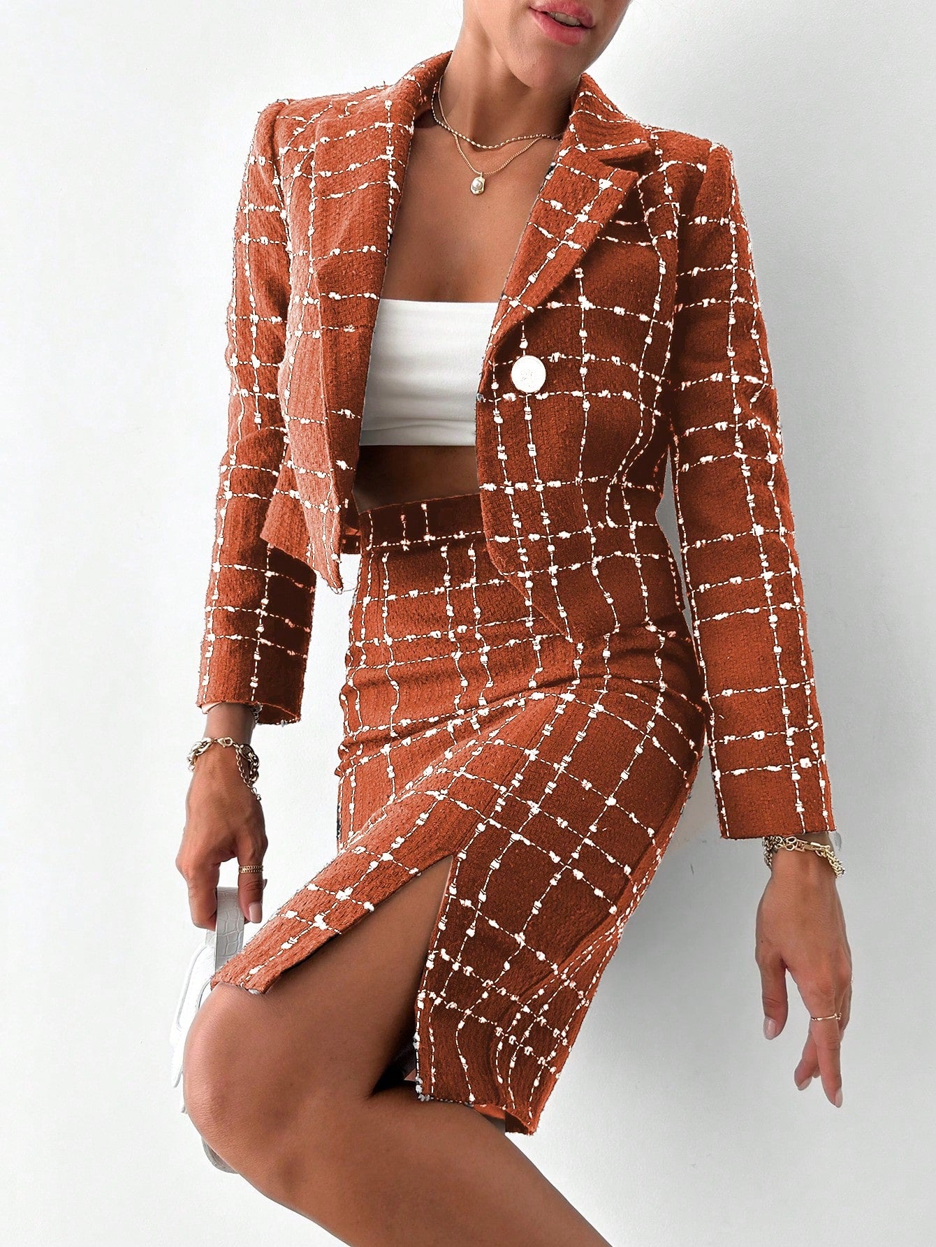 Fusta Dama Din Tweed Cu Model Tartan Si Despicatura In Fata