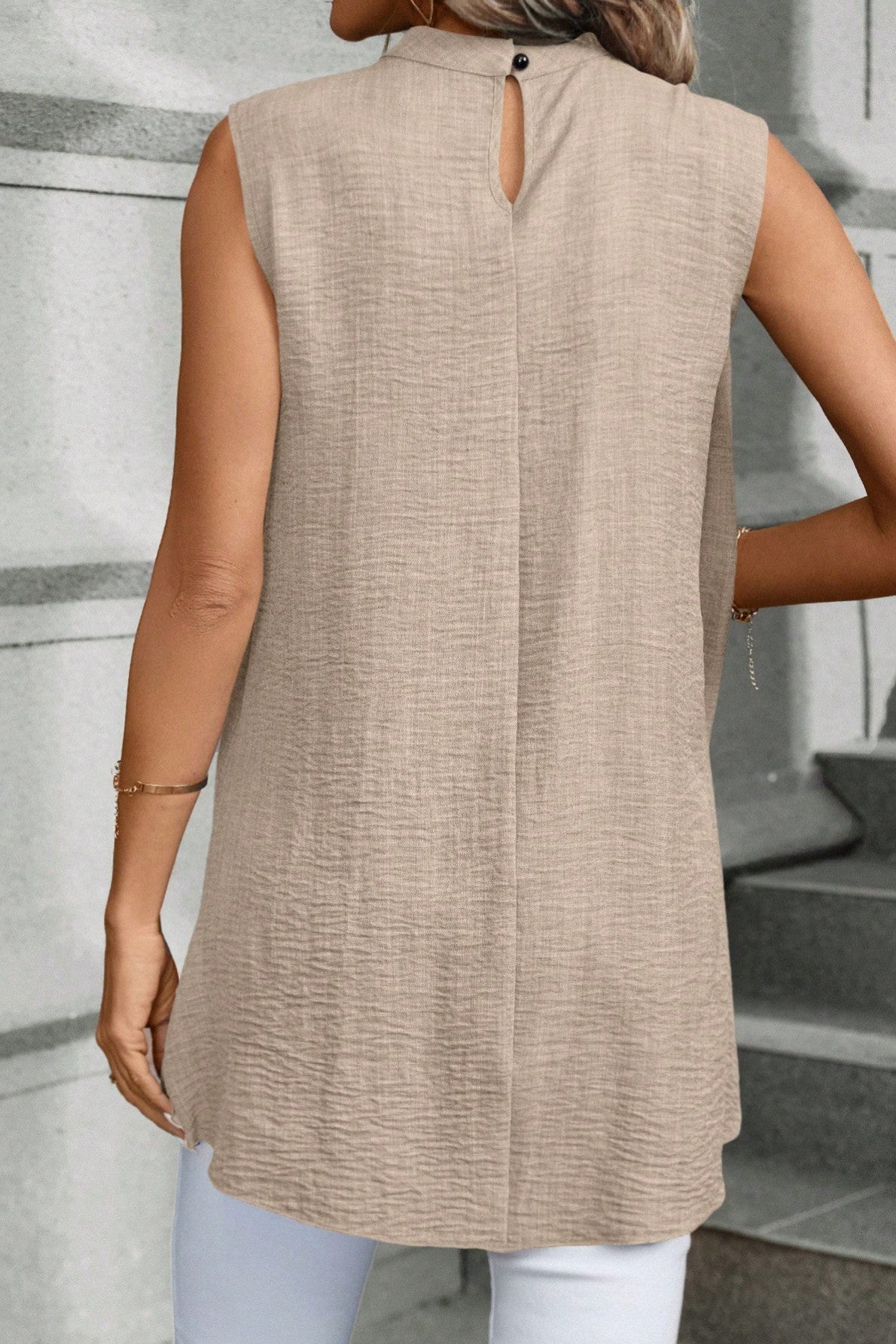 Bluza Dama, Eleganta, Fara Maneci Si Cu Croi Asimetric