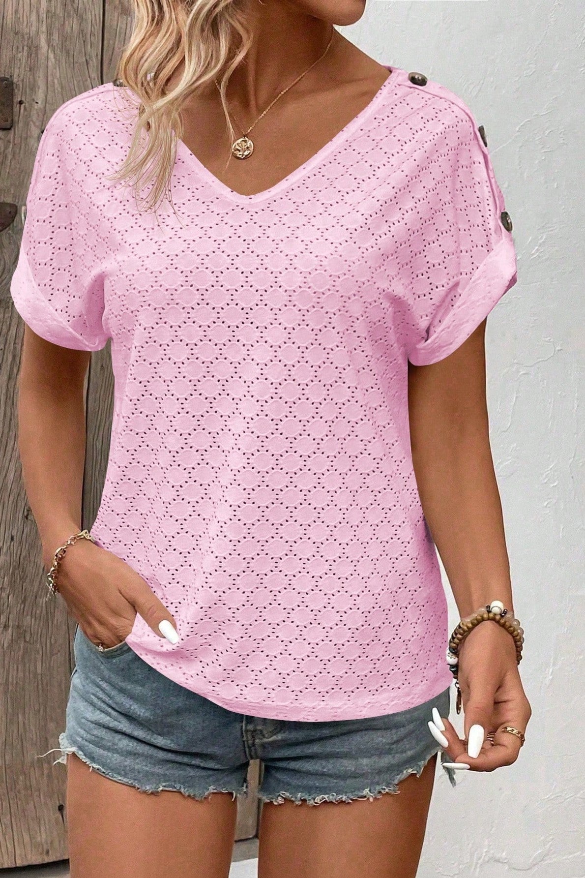 Tricou Dama, Decolteu In V Si Maneci Scurte Tip Aripa De Liliac