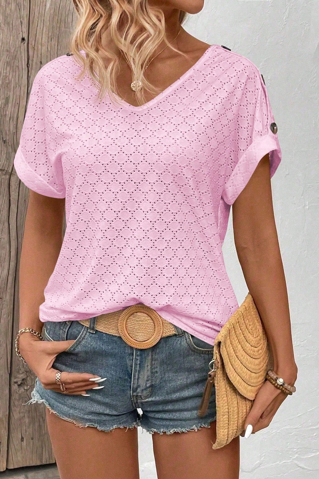 Tricou Dama, Decolteu In V Si Maneci Scurte Tip Aripa De Liliac