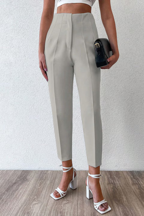 Pantaloni Dama Cu Talie Inalta Si Croiala Cropped